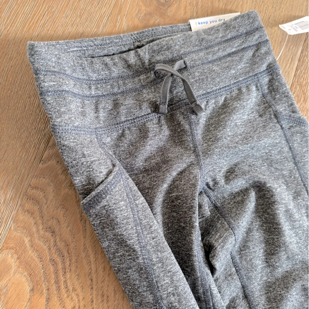 ⚡️BNWT Top & Leggings